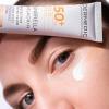 Dermedic Sunbrella Tonujący lekki krem ochronny do twarzy SPF 50+ do skóry wrażliwej, 40 ml